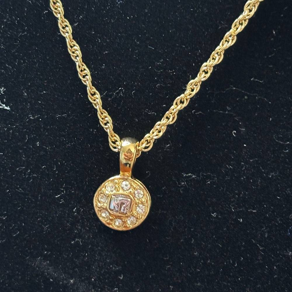 Nina Ricci Gold Tone with Round Pendant Necklace